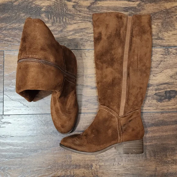 Universal Thread Riding Boots - Picture 2 of 5